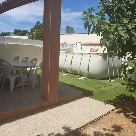 Familiale Avec Piscine Proche De Toutes Les Plages Vila *
